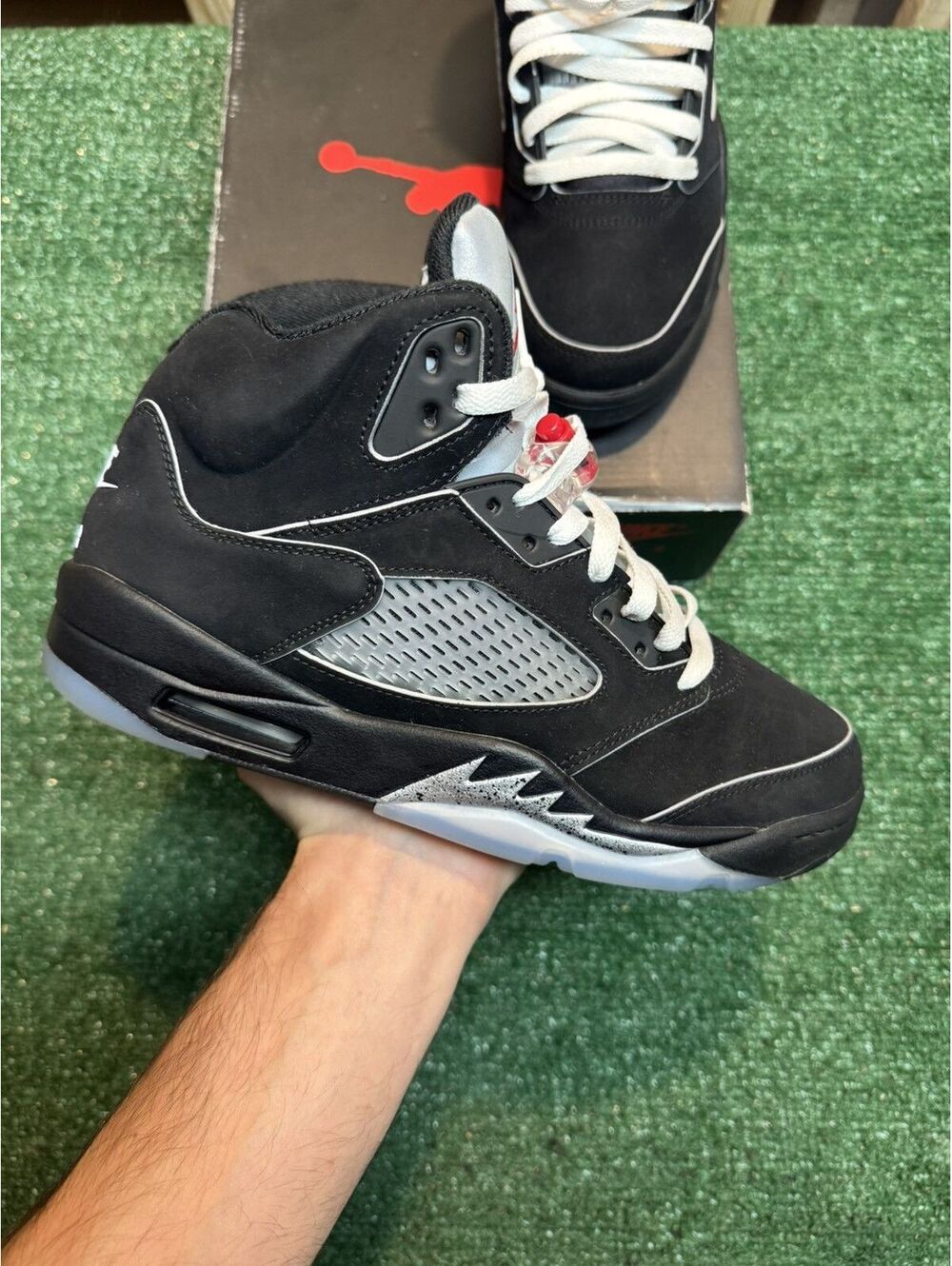 Jordan Retro 5 Metallic Size 9.5
